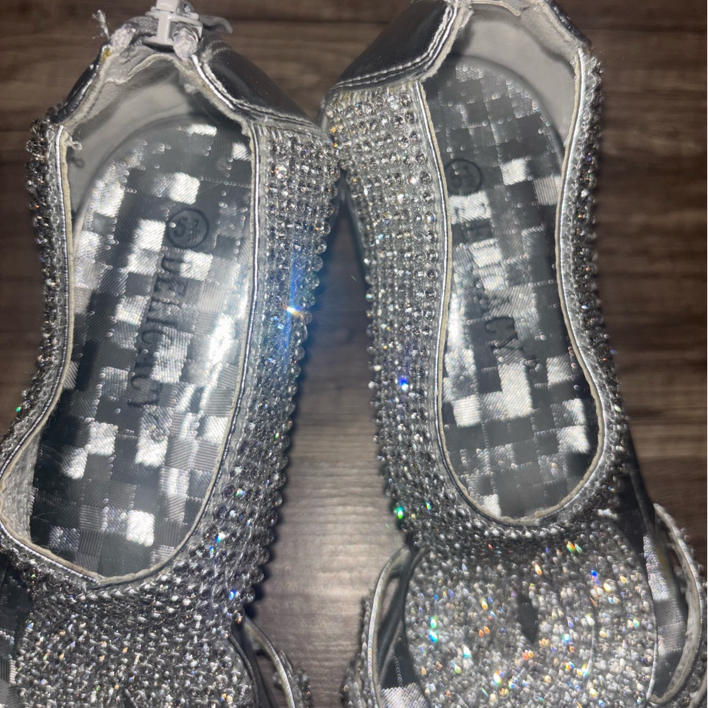 Delicacy Rhinestone heels - Picture 5 of 6